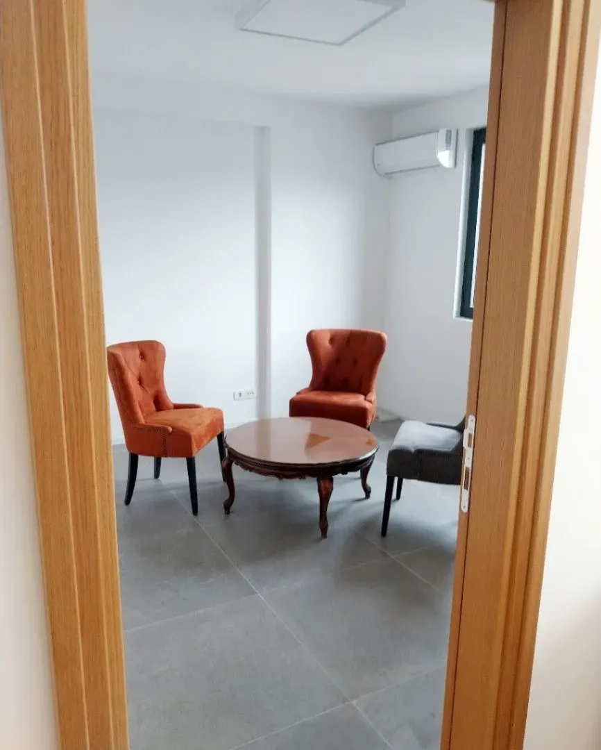 Rent, office space, 120m², Centar, Podgorica