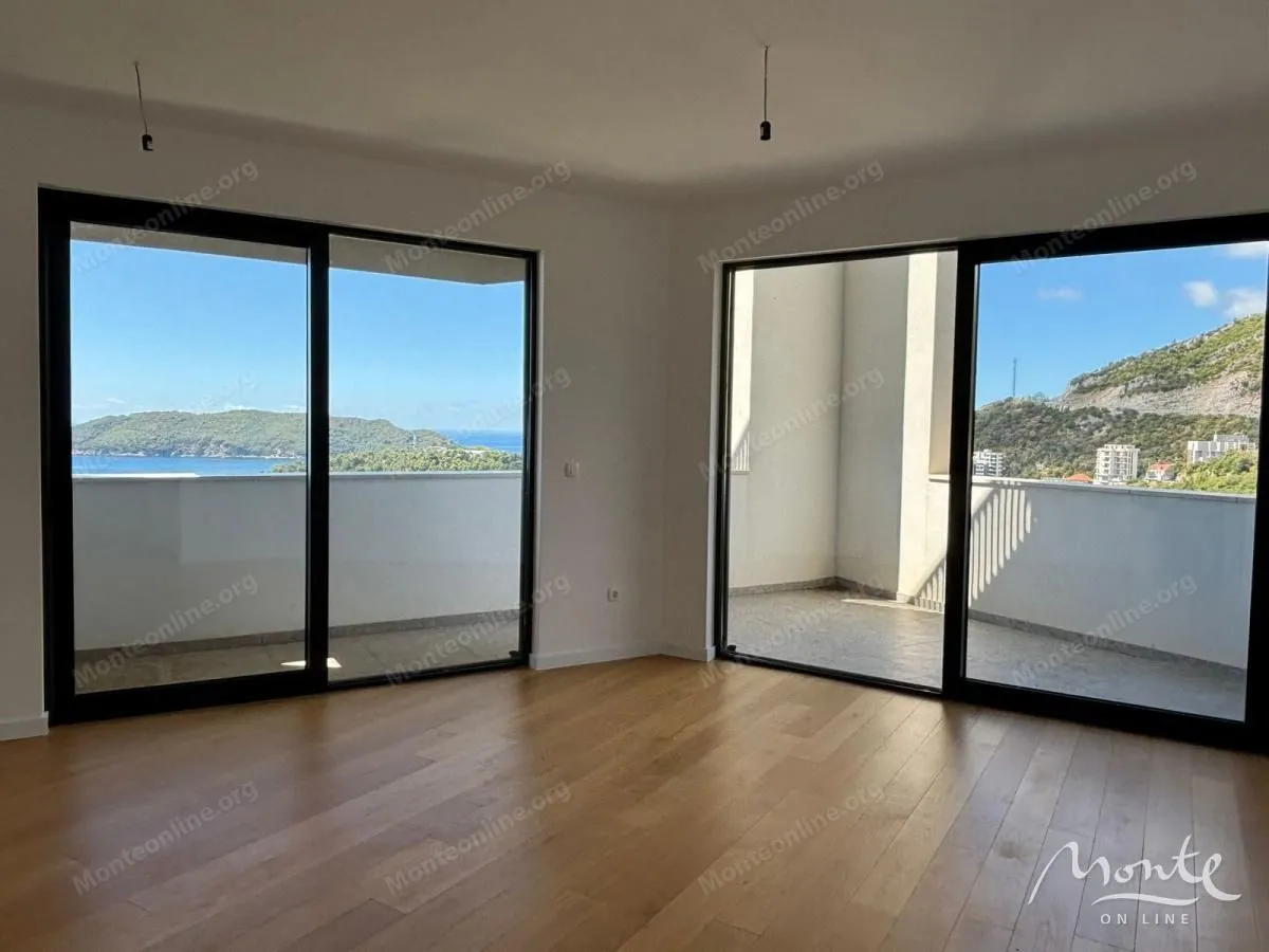 Sale, one bedroom apartment, 69m², Bečići, Budva
