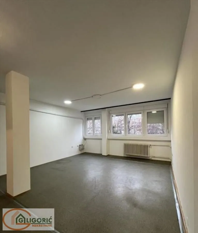 Rent, three bedroom apartment, 71m², Novi Beograd Sve Podlokacije, Beograd