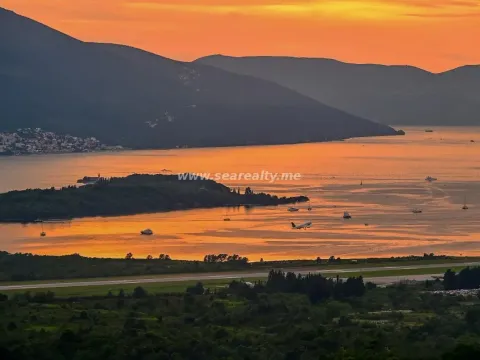 Prodaja, kuća, 280m², Tivat, Crna Gora - image 2