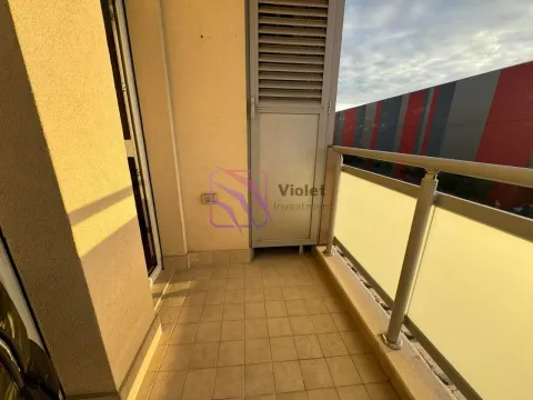 Izdavanje, dvosoban stan, 65m², City Kvart, Podgorica - image 4