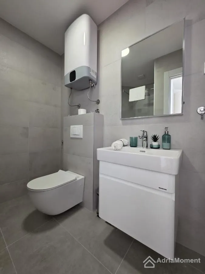 Sale, two bedroom apartment, 72m², Bečići, Budva