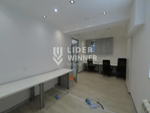 Izdavanje, poslovni prostor, 160m², Autokomanda, Voždovac Sve Podlokacije - image 7