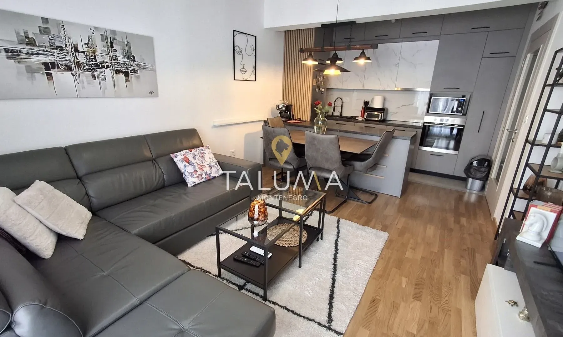 Izdavanje, jednosoban stan, 48m², Stara Varoš, Podgorica