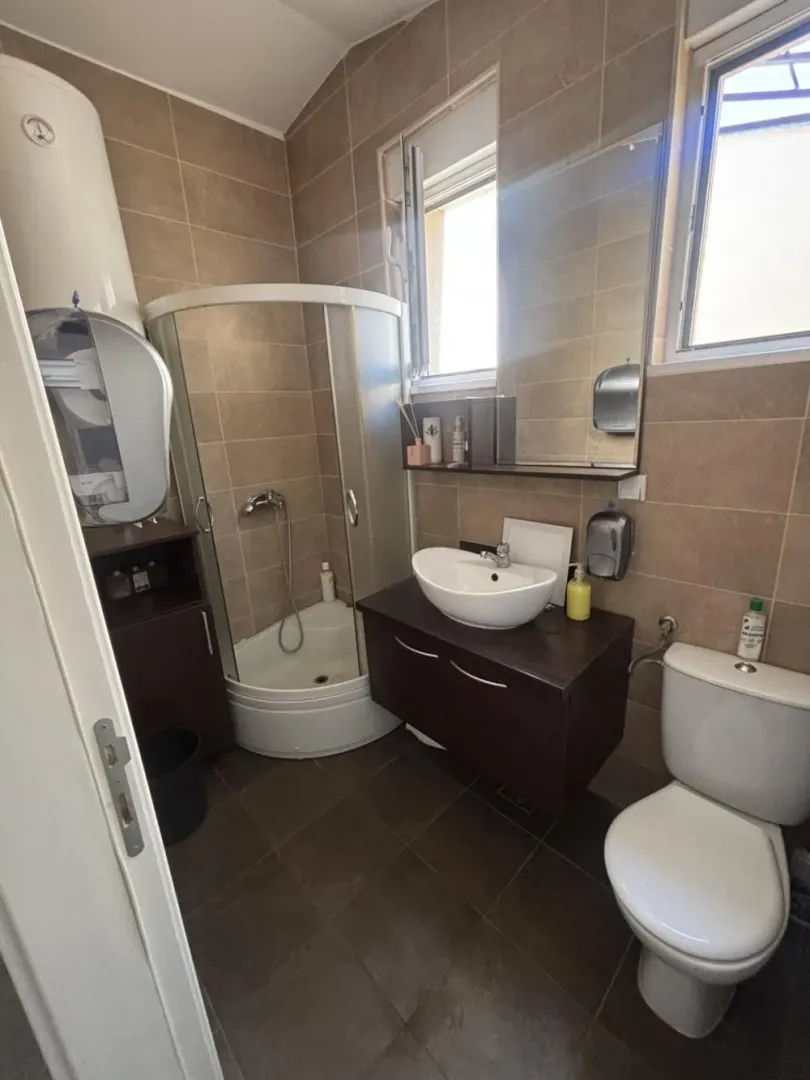 Prodaja, stan, 118m², Đeram Pijaca, Beograd