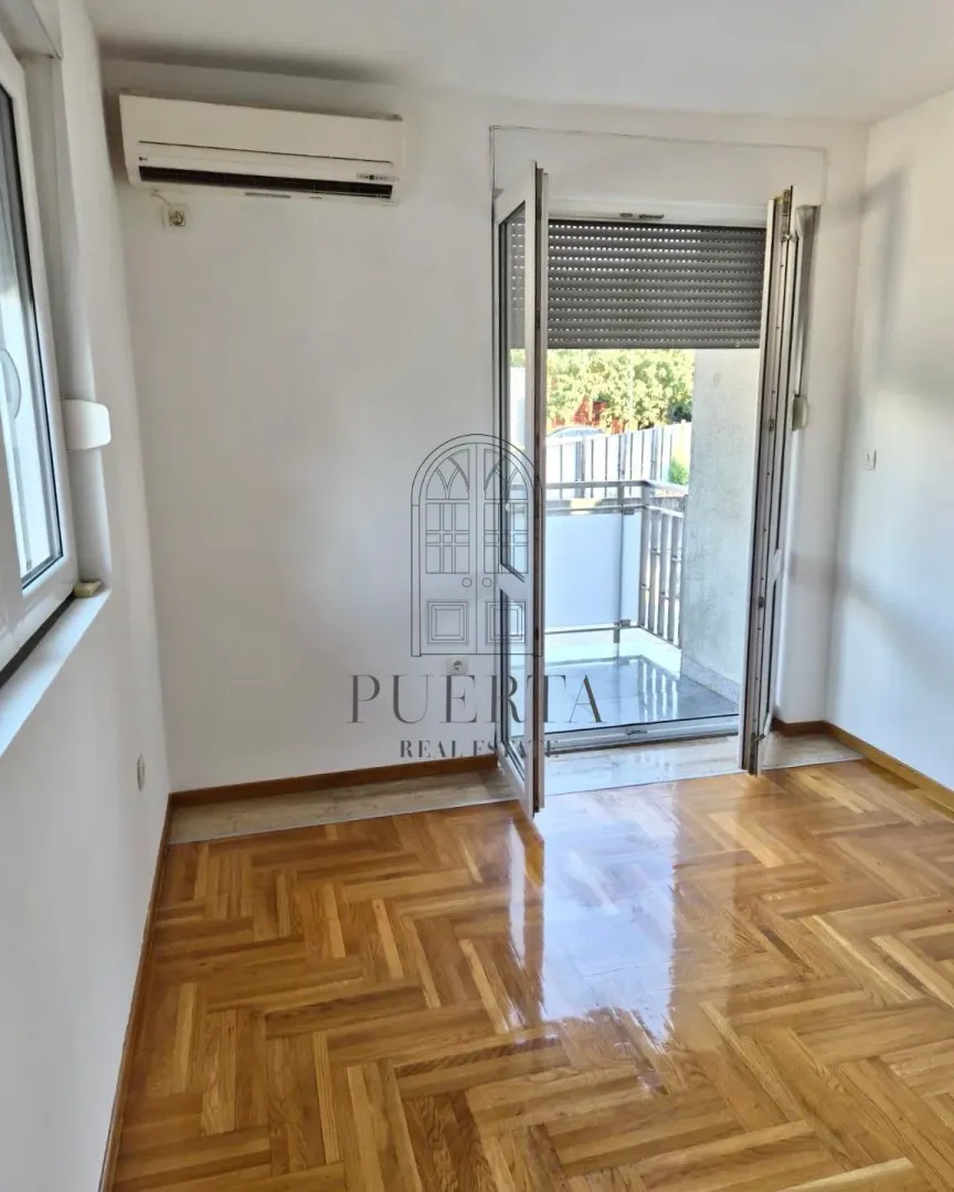 Prodaja, dvosoban stan, 68m², Zabjelo, Podgorica