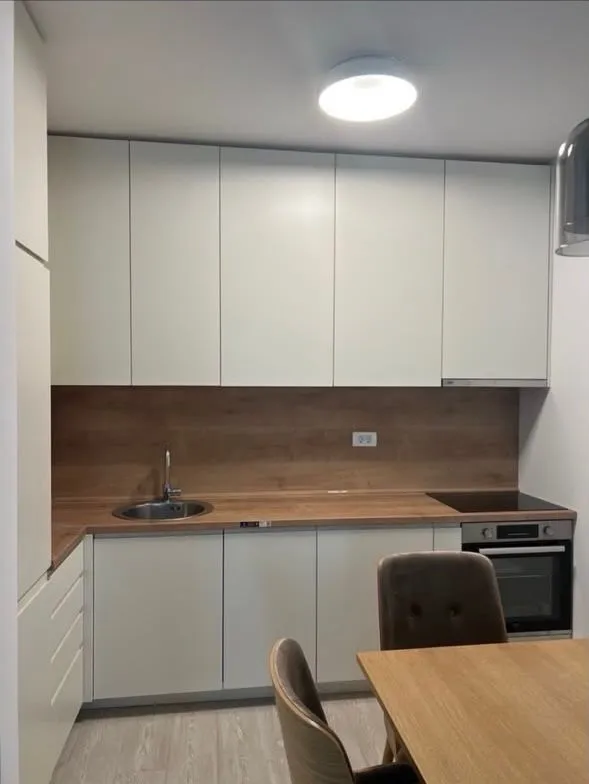 Rent, one bedroom apartment, 57m², Bečići, Budva