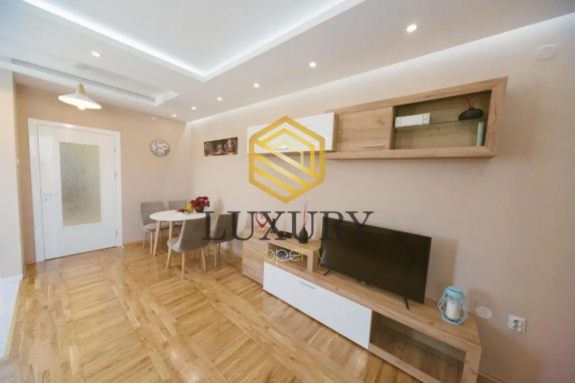 Rent, two bedroom apartment, 78m², Centar, Podgorica