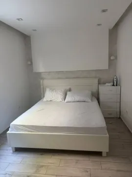 Prodaja, jednosoban stan, 45m², Podkošljun, Budva - image 6