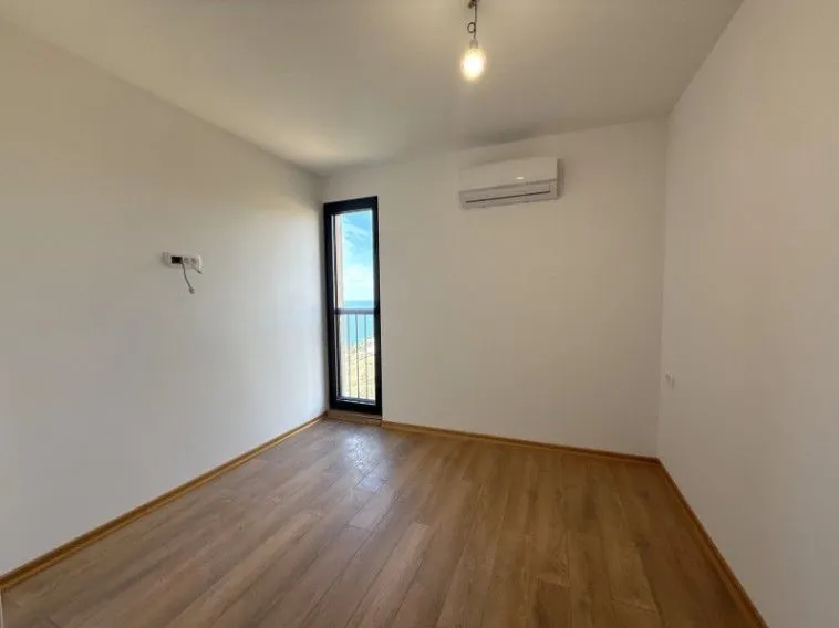 Sale, two bedroom apartment, 70m², Reževići, Budva