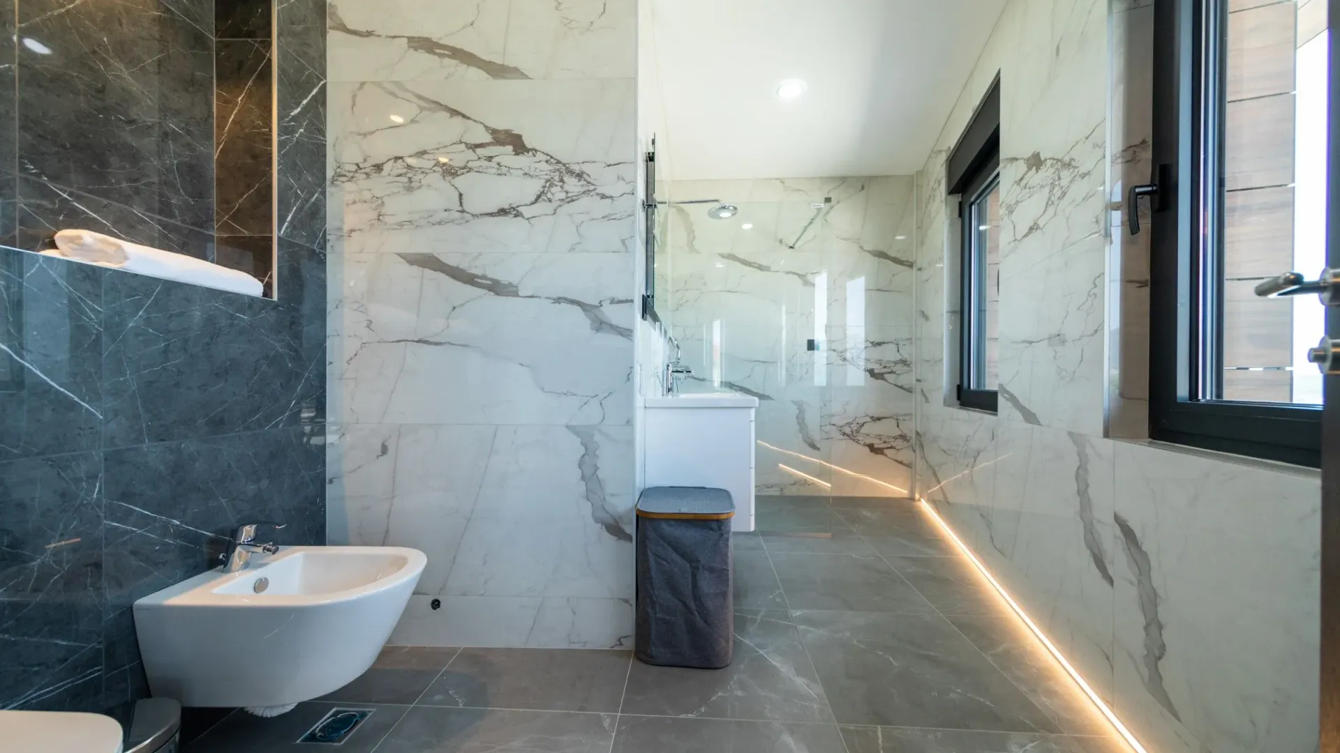 Prodaja, kuća, 311m², Kotor, Crna Gora
