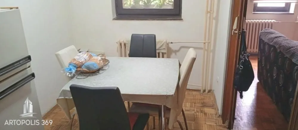 Sale, two bedroom apartment, 58m², Resnik, Beograd
