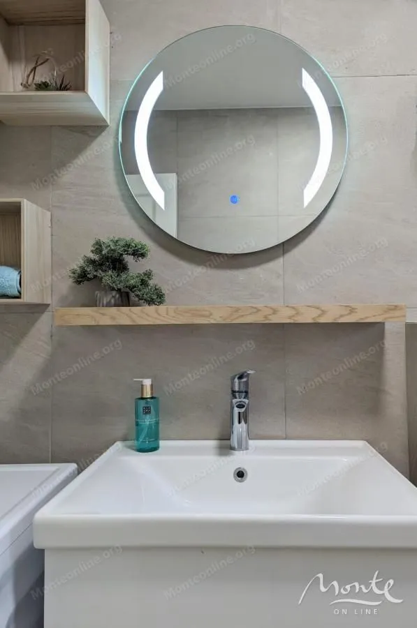 Prodaja, dvosoban stan, 47m², Đuraševići, Tivat