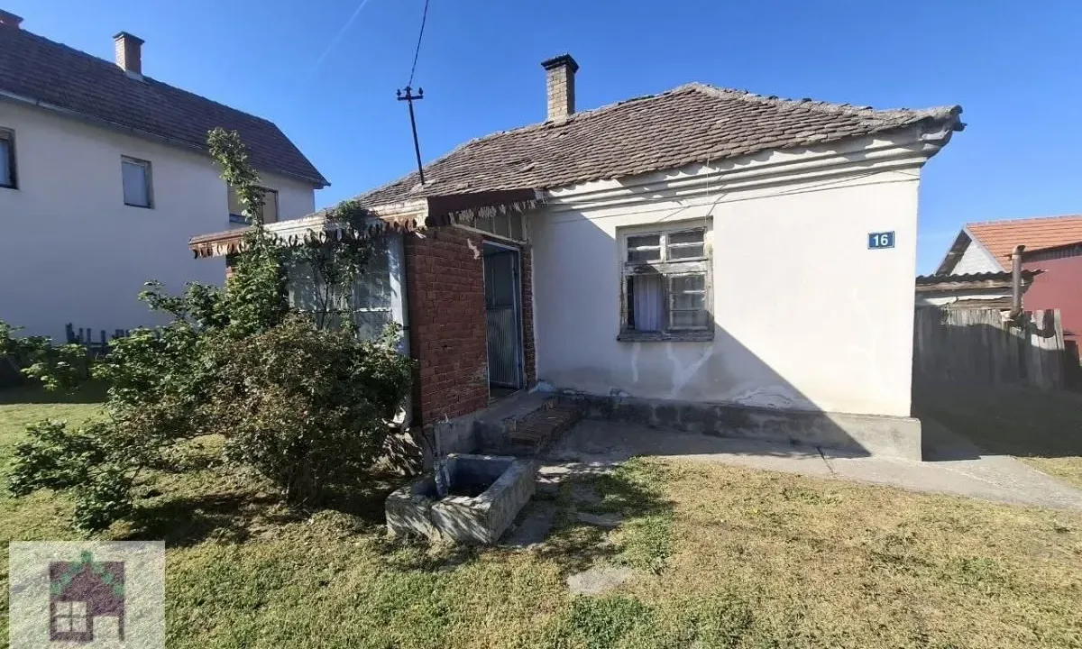 Prodaja, kuća, 40m², Pambukovica, Ub