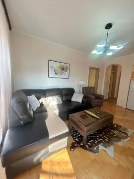 Rent, one bedroom apartment, 37m², Stari Aerodrom, Podgorica - image 2