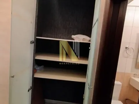 Izdavanje, trosoban stan, 73m², Grbavica, Novi Sad Sve Podlokacije - image 18