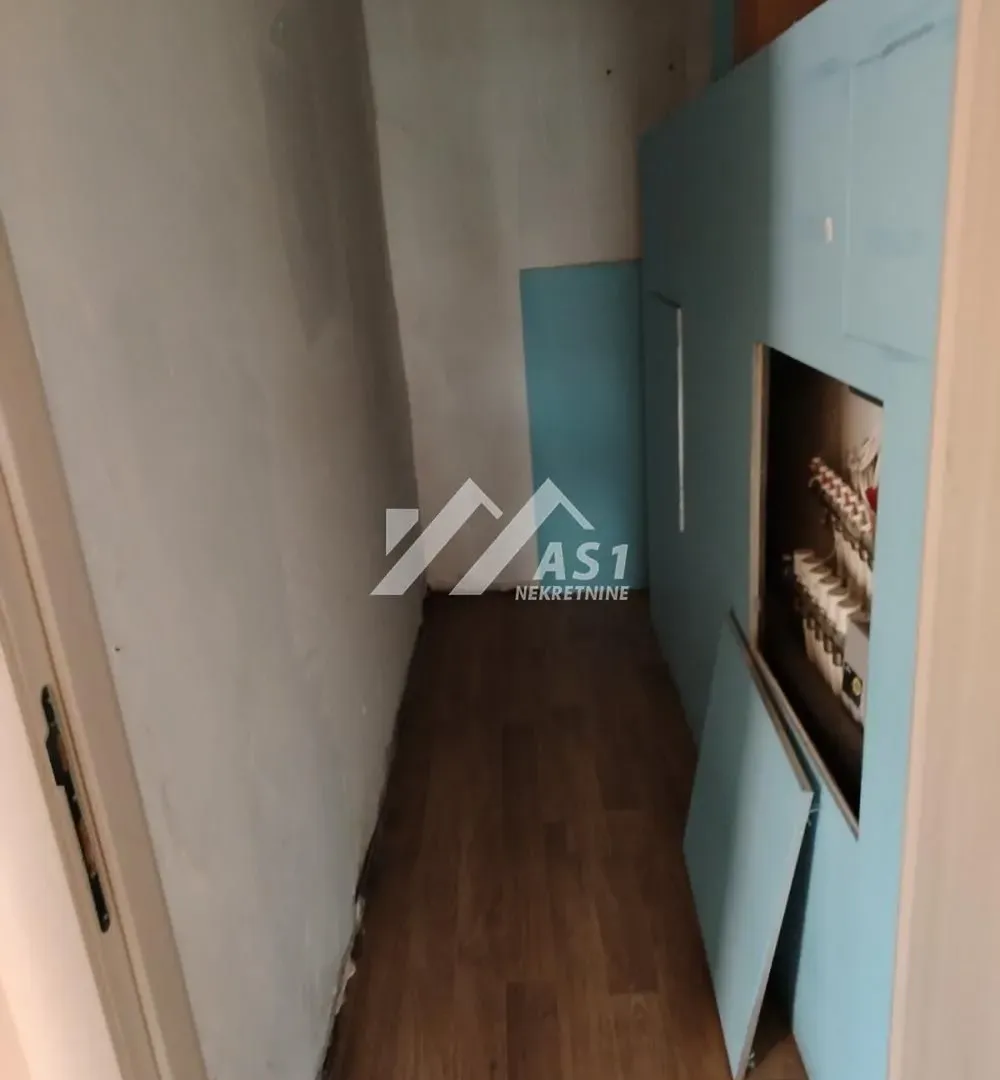 Sale, office space, 149m², Detelinara, Novi Sad Sve Podlokacije