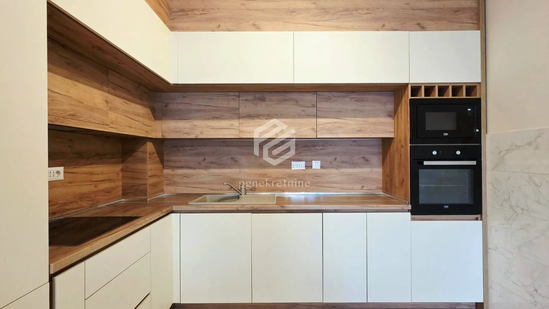 Prodaja, jednosoban stan, 63m², Podgorica, Crna Gora