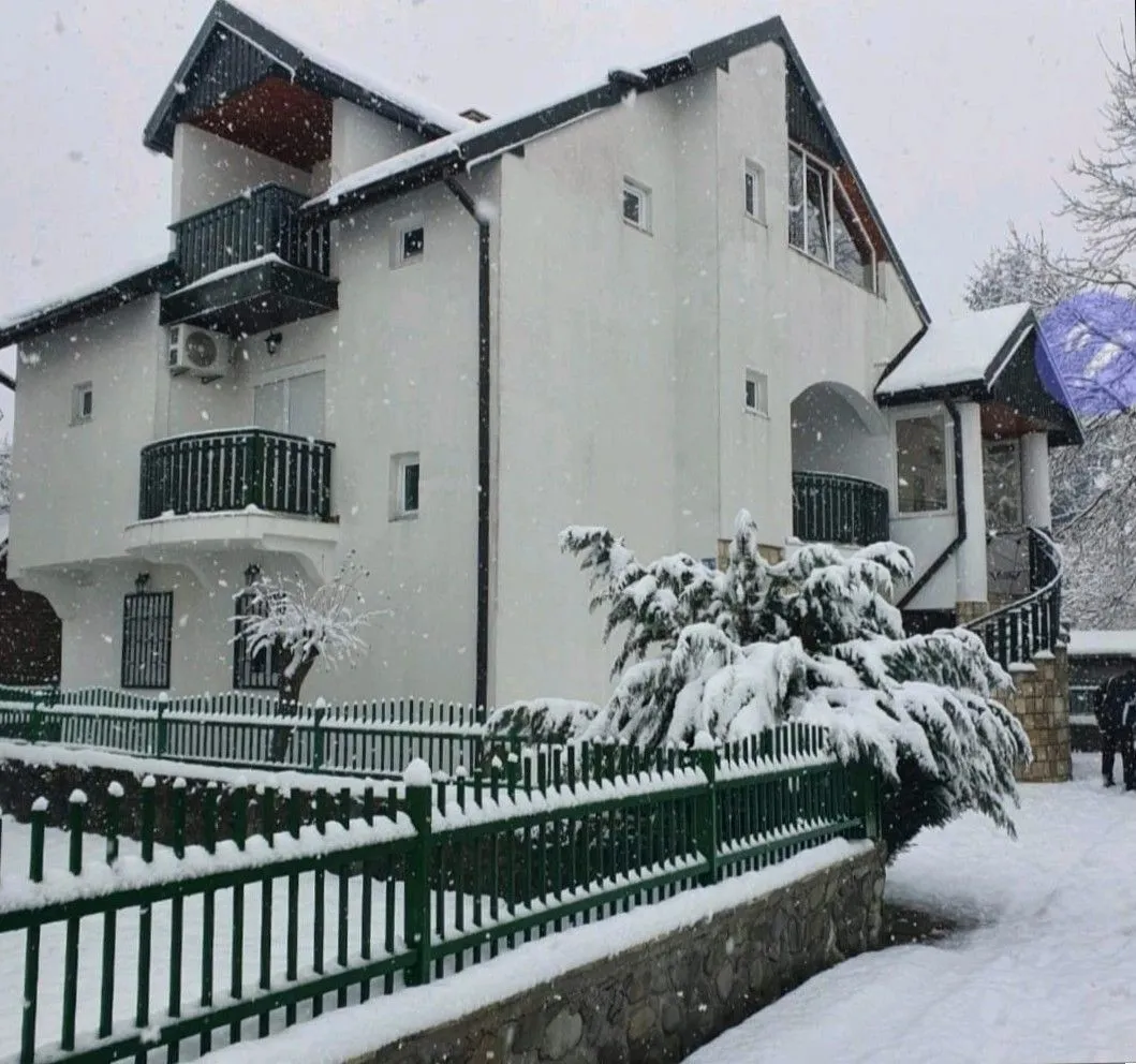 Sale, house, 306m², Centar, Kolašin
