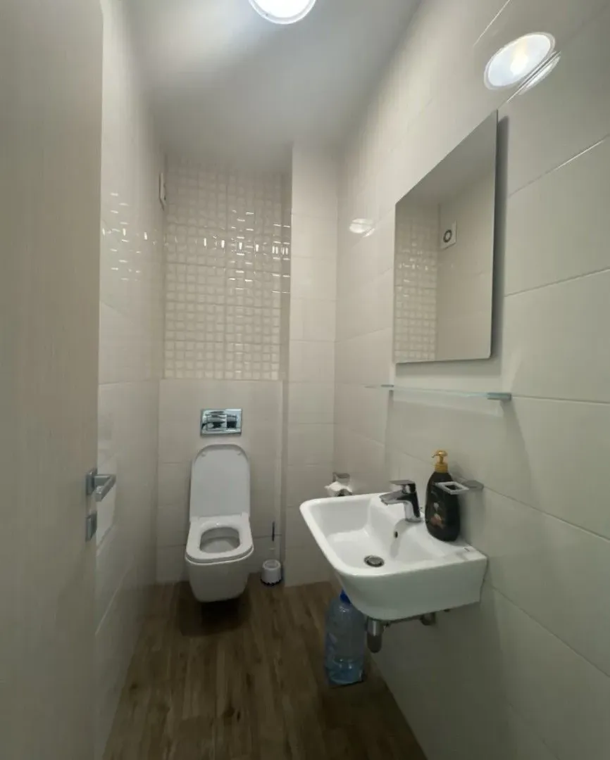 Rent, office space, 75m², City Kvart, Podgorica