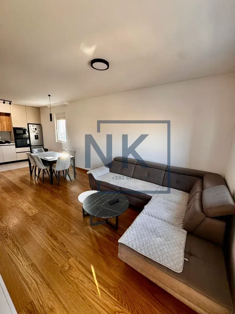 Prodaja, dvosoban stan, 72m², New City, Podgorica