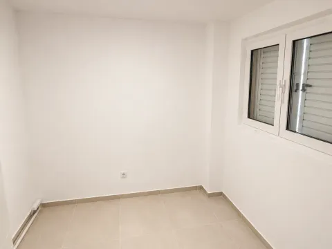 Prodaja, jednosoban stan, 33m², Vidikovac, Budva - image 3