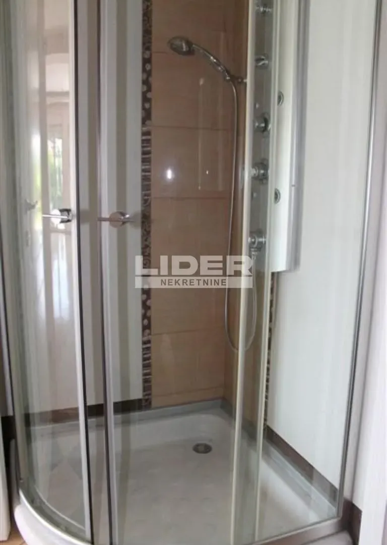 Sale, house, 215m², Savski Venac, Beograd