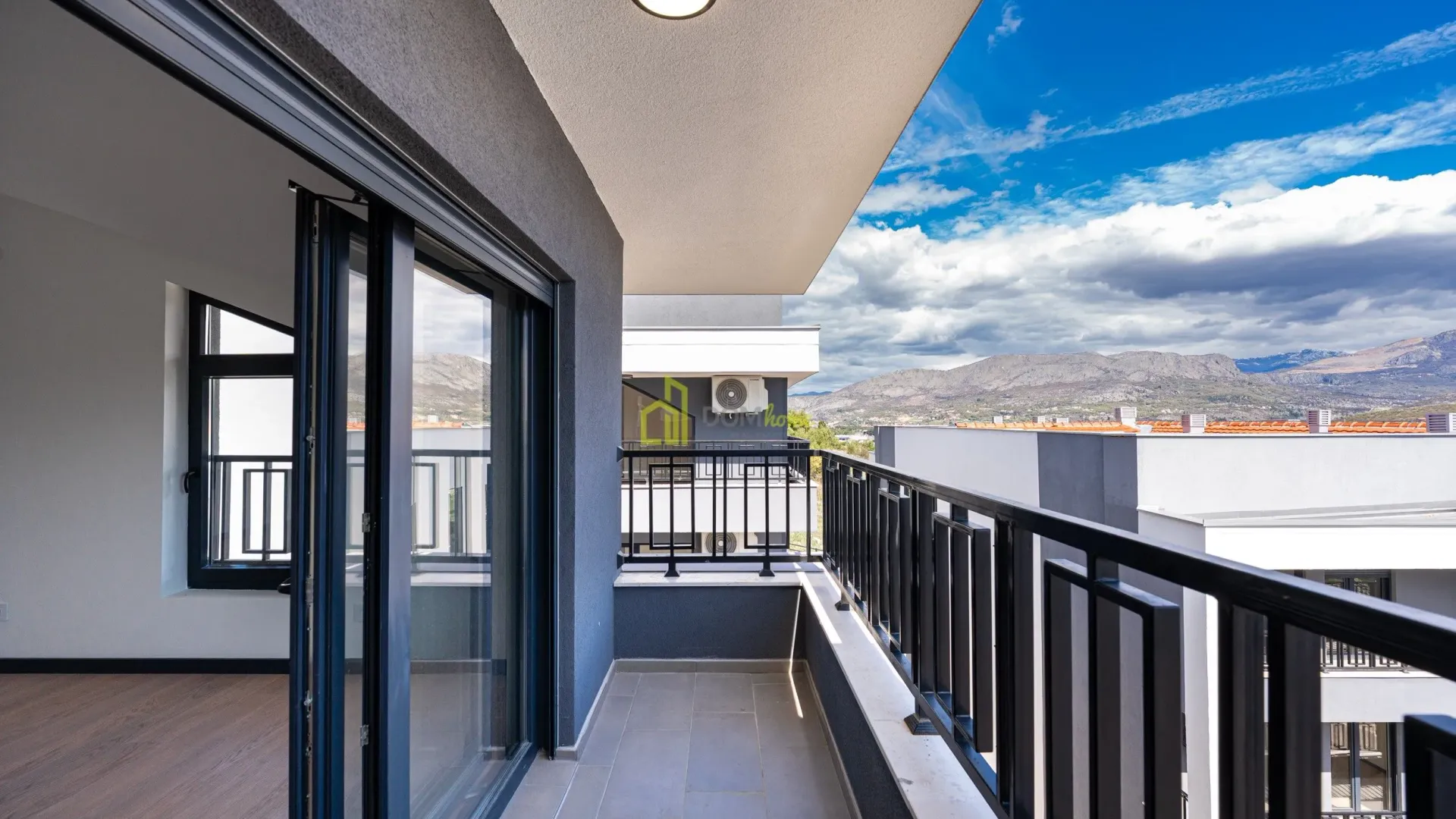 Prodaja, dvosoban stan, 70m², Gorica C, Podgorica
