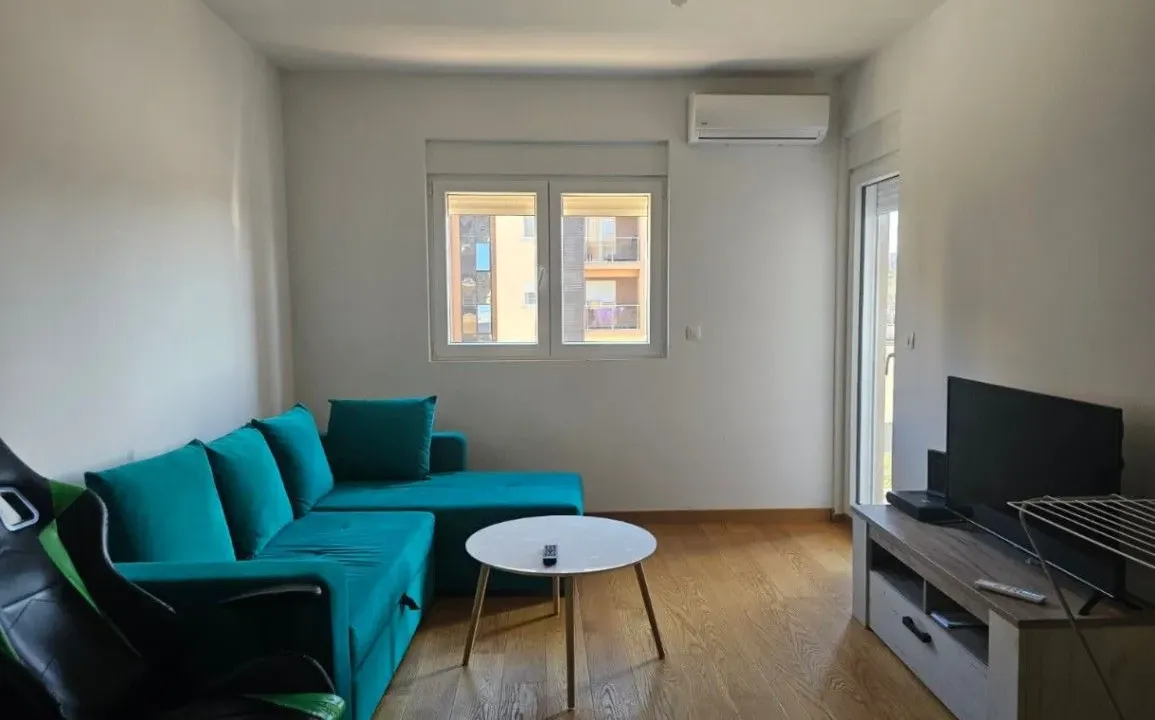 Izdavanje, jednosoban stan, 47m², City Kvart, Podgorica