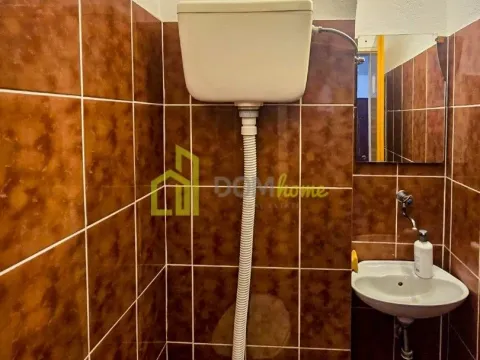 Izdavanje, poslovni prostor, 130m², Stara Varoš, Podgorica - image 7