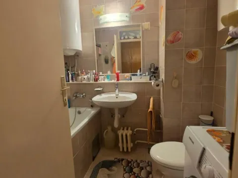 Prodaja, trosoban stan, 75m², Novi Beograd Blok 72, Novi Beograd Sve Podlokacije - image 13
