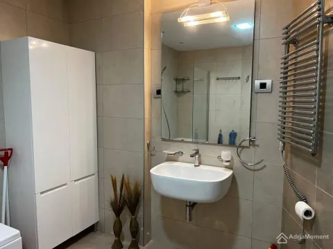 Sale, two bedroom apartment, 94m², Centar, Budva - image 14