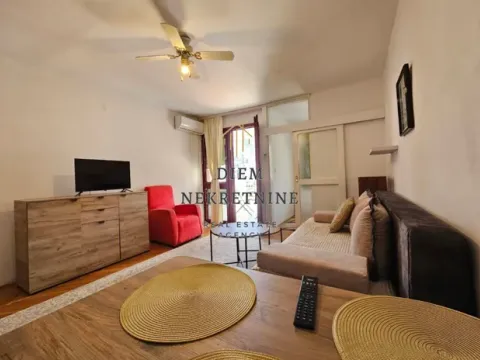 Rent, one bedroom apartment, 37m², Centar, Bar - image 10