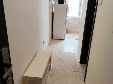 Prodaja, garsonjera, 22m², City Kvart, Podgorica - image 6
