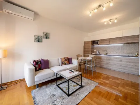 Sale, one bedroom apartment, 50m², Bečići, Budva - image 6