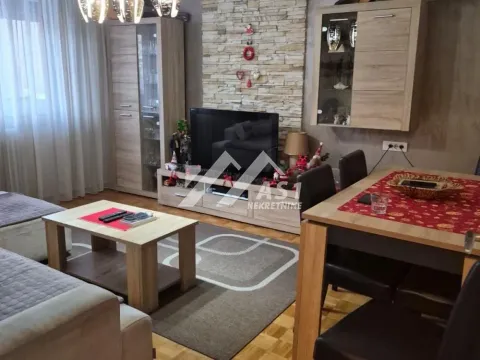 Izdavanje, dvosoban stan, 48m², Banatić, Novi Sad Sve Podlokacije - image 2