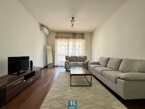 Izdavanje, jednosoban stan, 53m², Master Kvart, Podgorica - image 3
