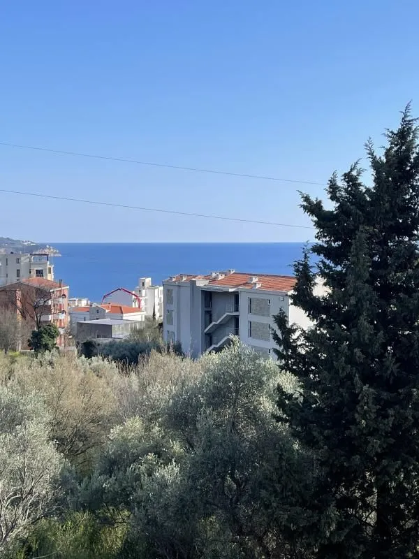 Sale, two bedroom apartment, 55m², Bečići, Budva