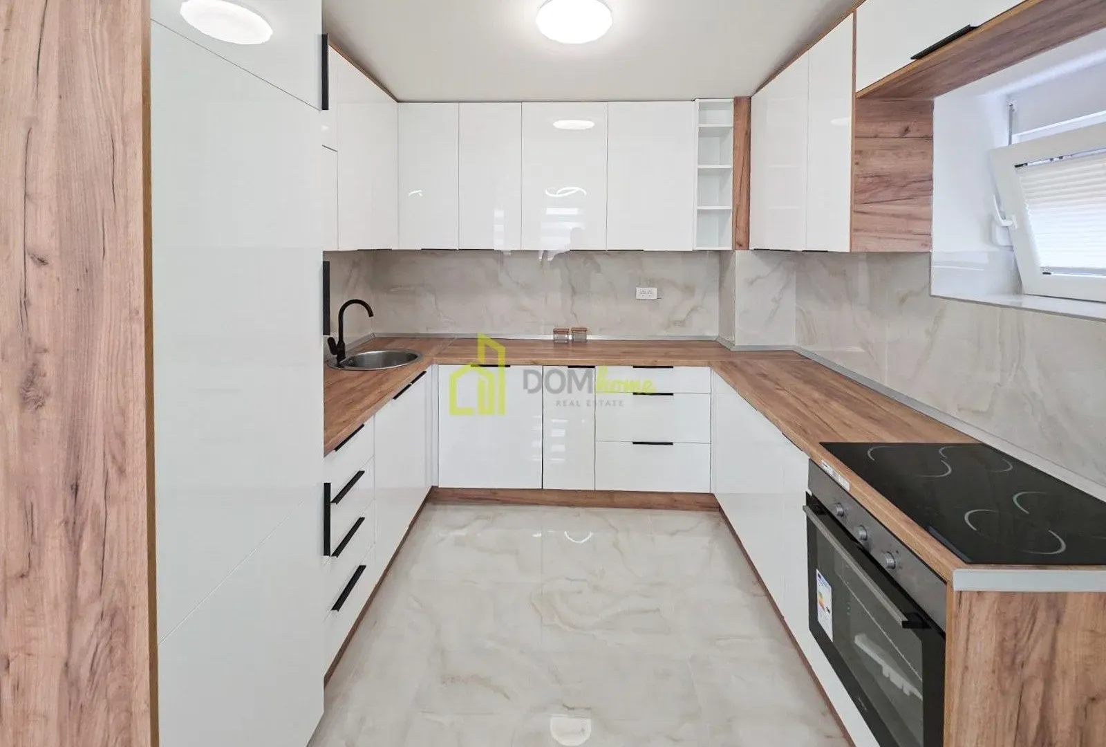 Rent, two bedroom apartment, 100m², Malo Brdo, Podgorica