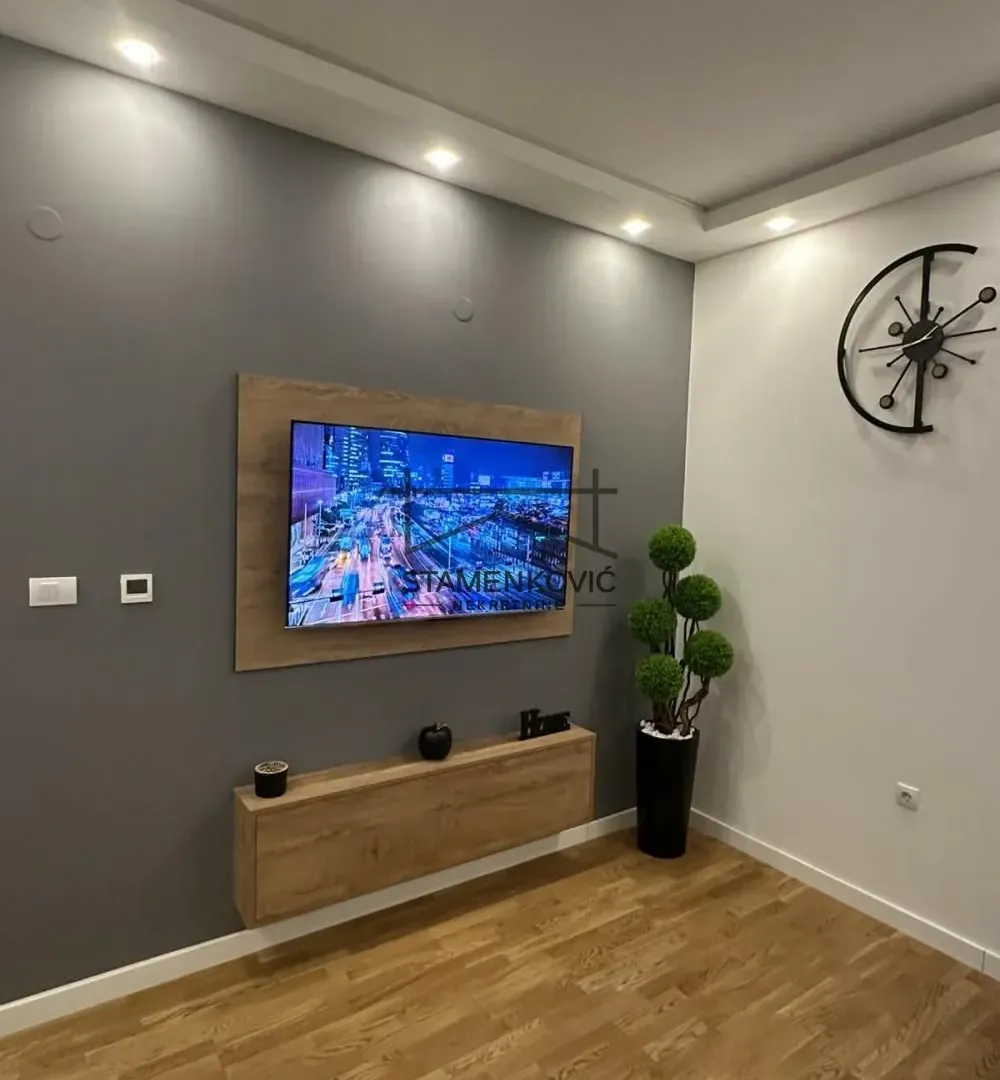 Prodaja, jednosoban stan, 42m², Petrovaradin, Novi Sad