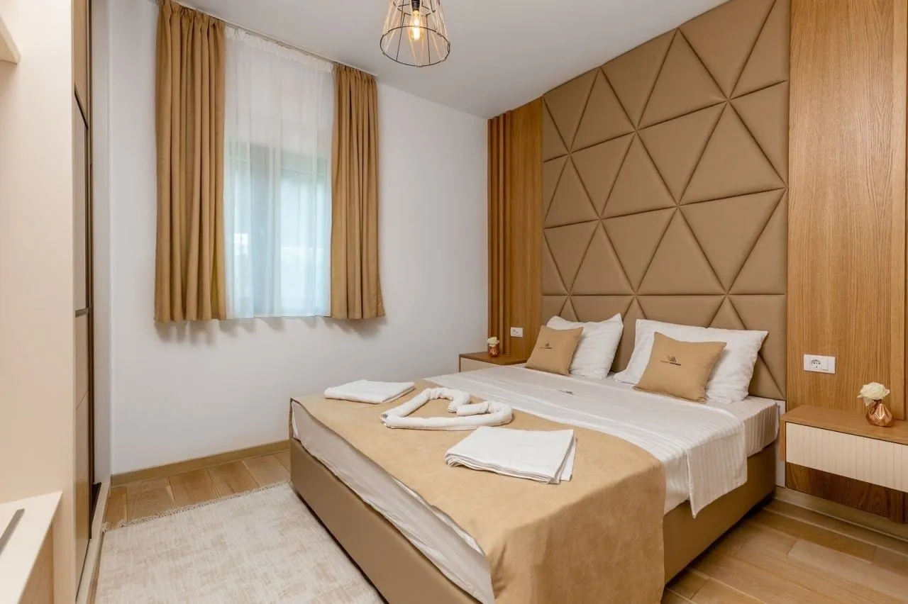 Sale, three bedroom apartment, 110m², Pržno, Budva