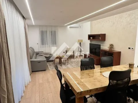 Izdavanje, trosoban stan, 97m², Sremska Kamenica, Petrovaradin - image 6