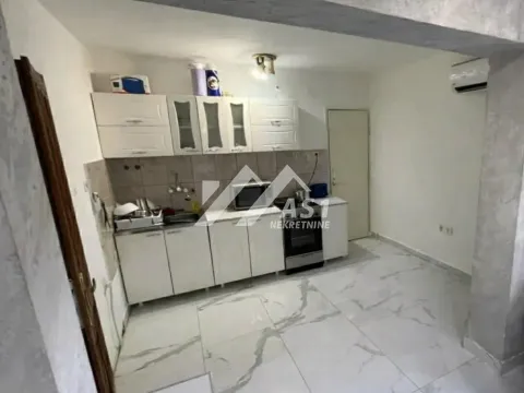 Izdavanje, jednosoban stan, 40m², Novi Sad Sve Podlokacije, Novi Sad - image 3