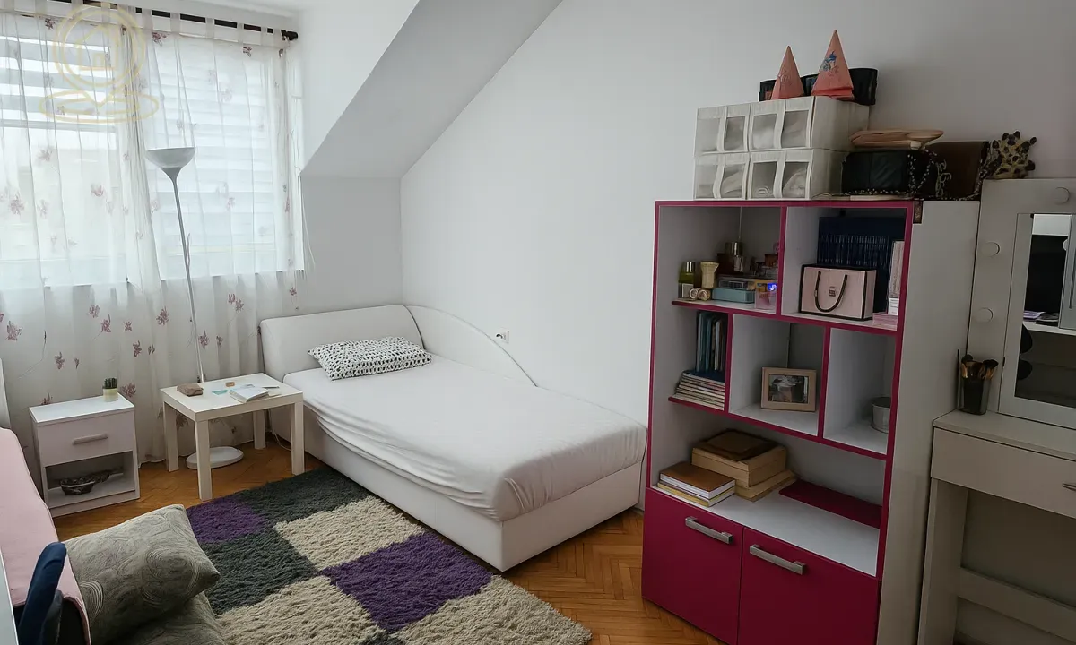 Prodaja, dvosoban stan, 66m², Crveni Pevac, Niš