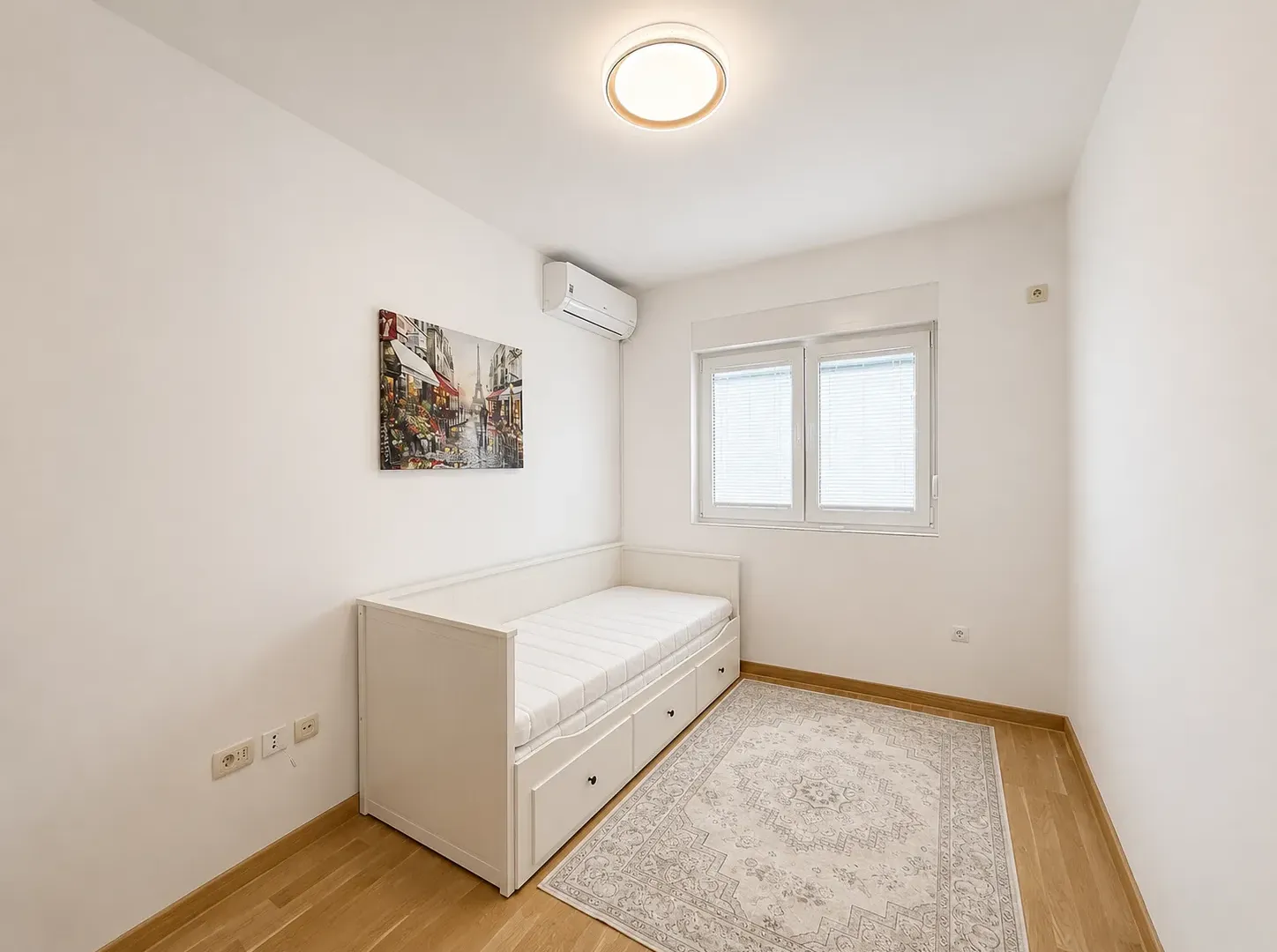 Rent, two bedroom apartment, 71m², City Kvart, Podgorica