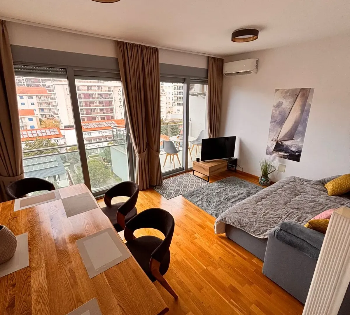 Prodaja, dvosoban stan, 73m², Bečići, Budva