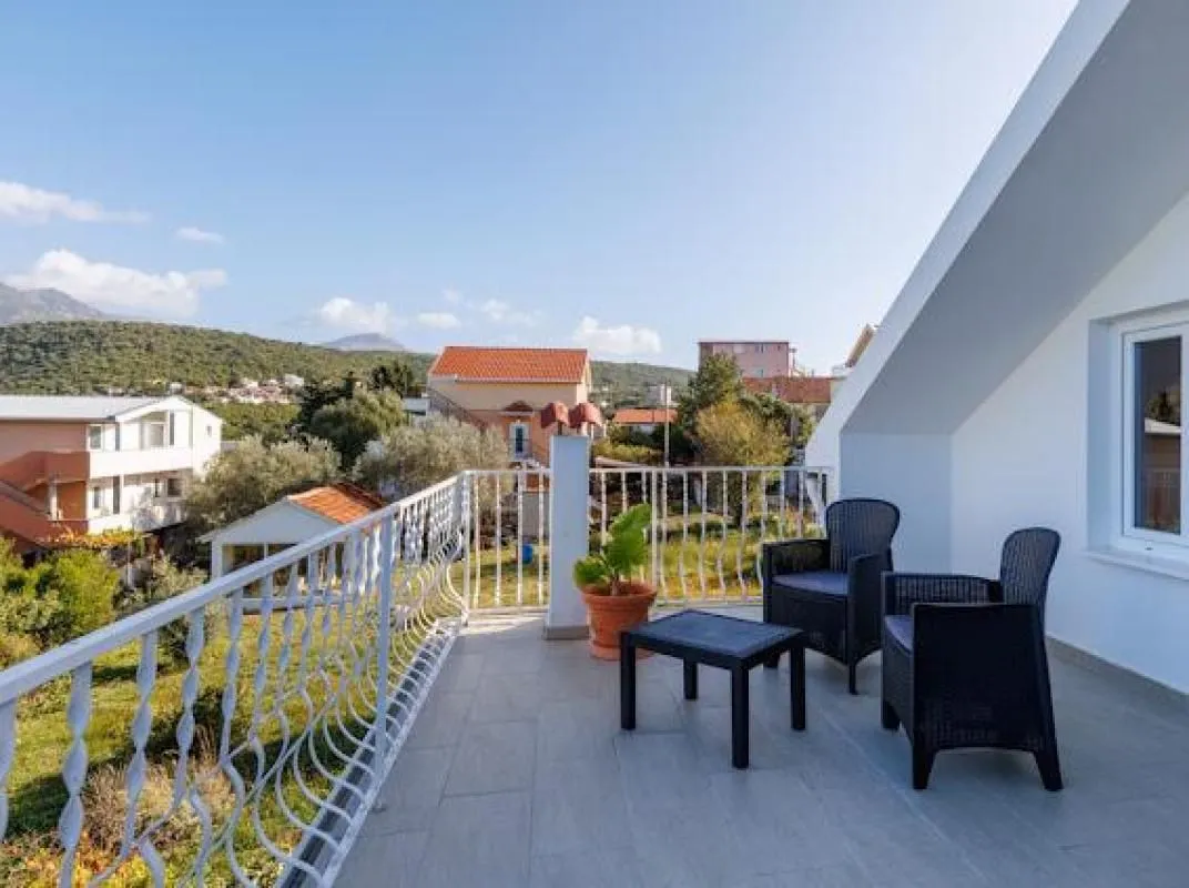 Sale, house, 190m², Utjeha, Ulcinj