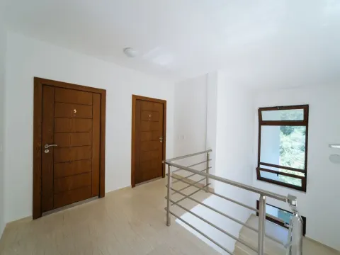 Prodaja, jednosoban stan, 68m², Stoliv, Kotor - image 8