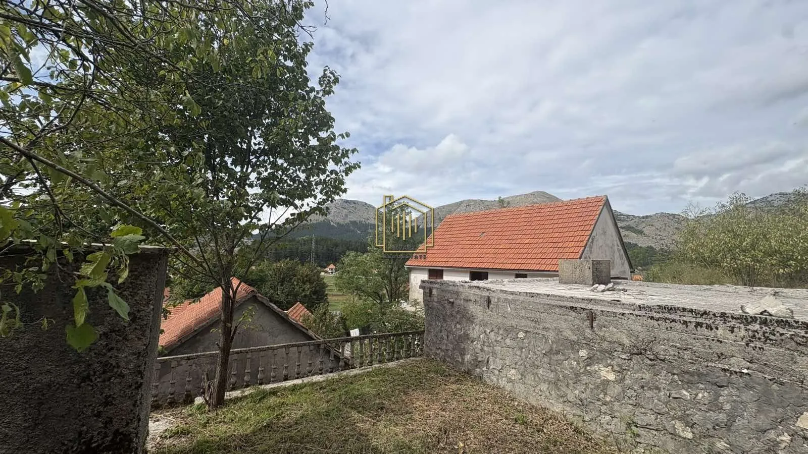Prodaja, kuća, 84m², Njeguši, Cetinje