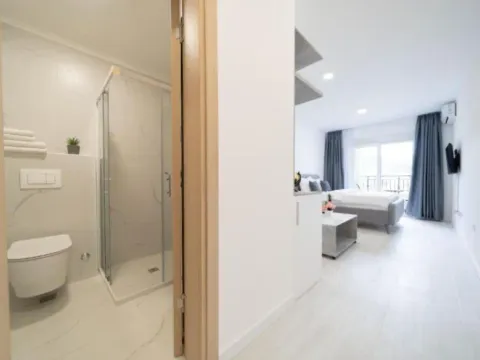 Izdavanje, dvosoban stan, 109m², Budva, Crna Gora - image 4